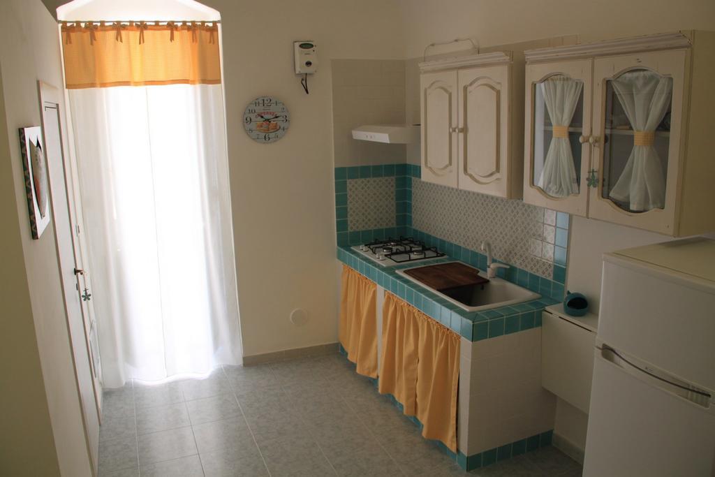 Casa Vacanze Stella Maris Taranto Exteriör bild